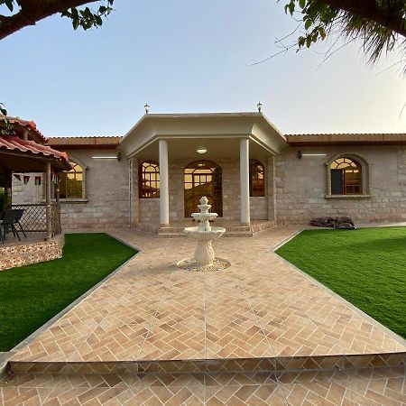 Uae Farm Βίλα Qur Εξωτερικό φωτογραφία
